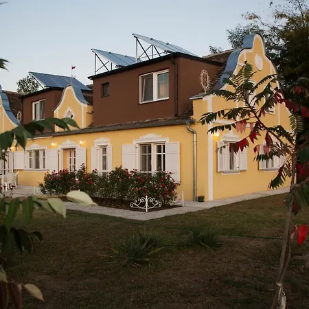 Kastel Marijeta *